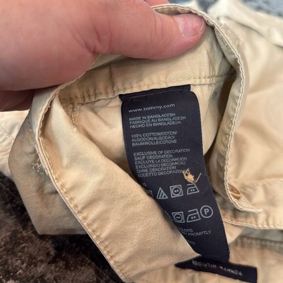 Tommy Hilfiger Khaki Roll Cuff Shorts Size 6 - Picture 5 of 6